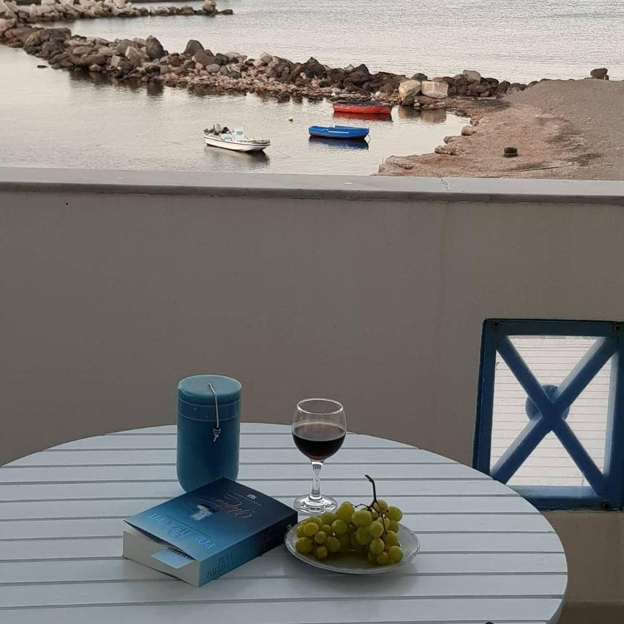 Rodothea And Adams On The Beach, Santorini Monolithos  Exterior photo