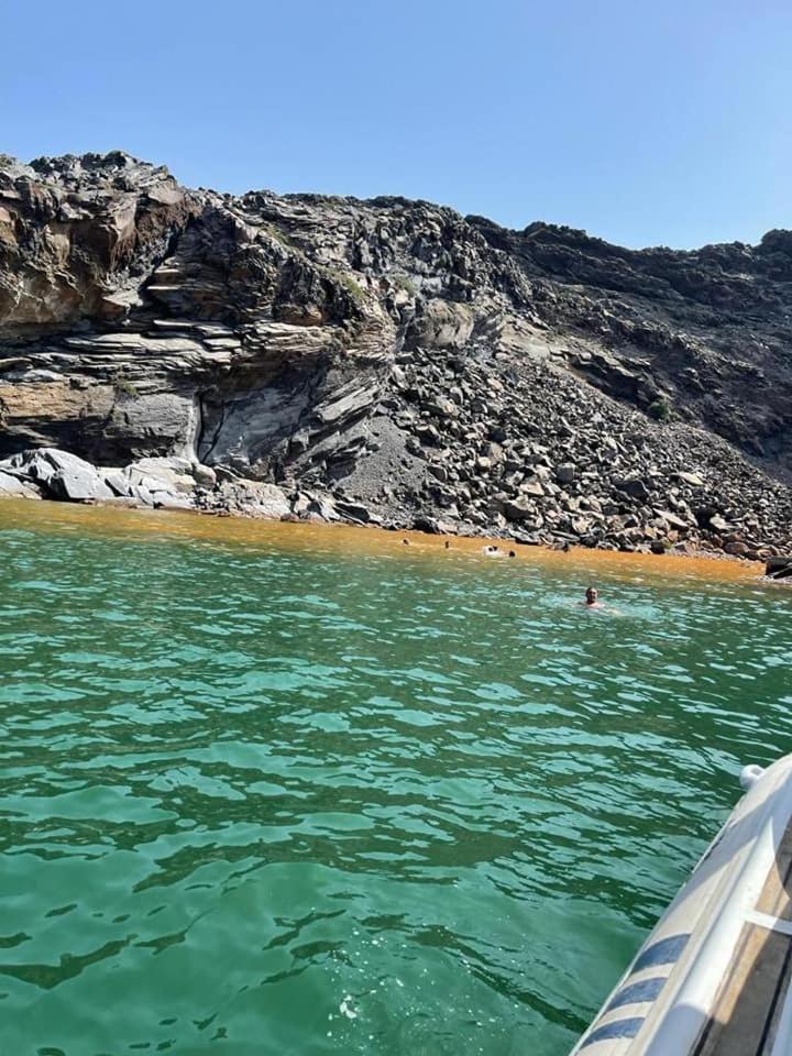 Rodothea And Adams On The Beach, Santorini Monolithos  Exterior photo
