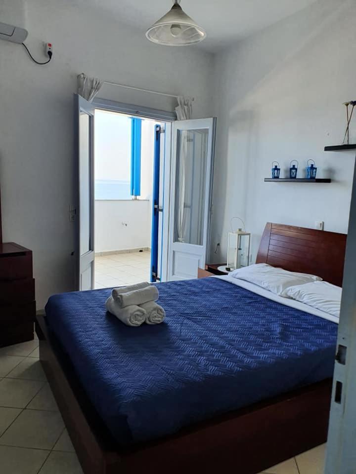 Rodothea And Adams On The Beach, Santorini Monolithos  Exterior photo